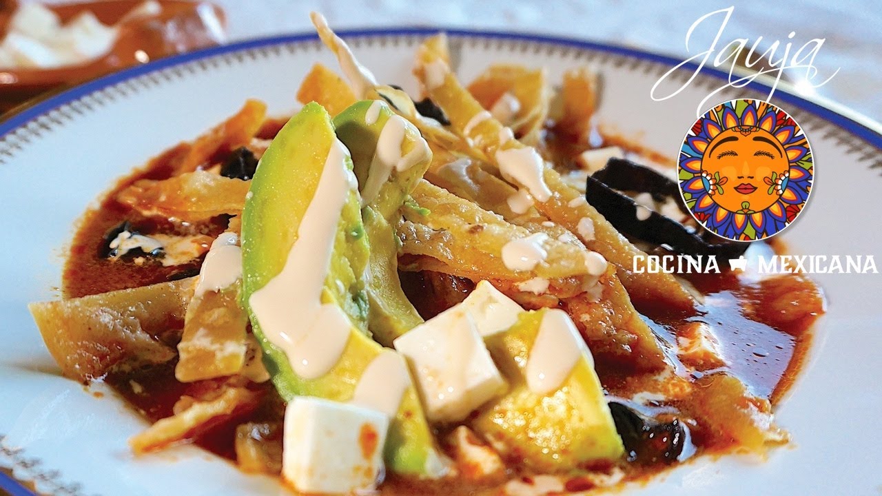 Receta de Sopa de tortilla con chile guajillo