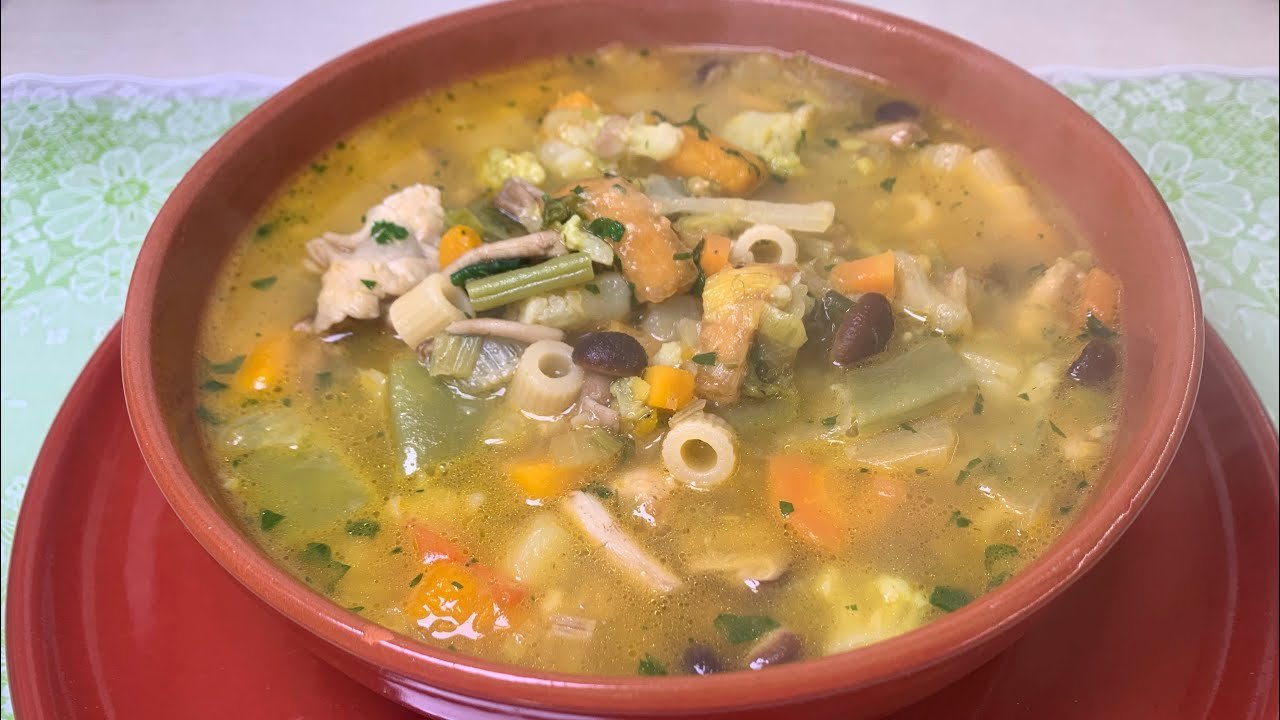 Receta de Sopa de verduras y champiñones