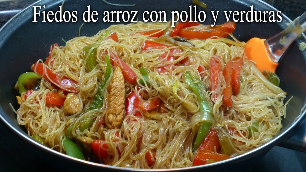 Receta de Tallarines de arroz con pollo
