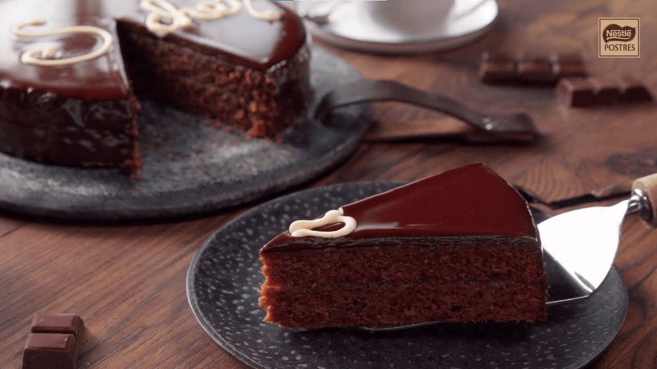 Receta de Tarta Sacher Nestlé
