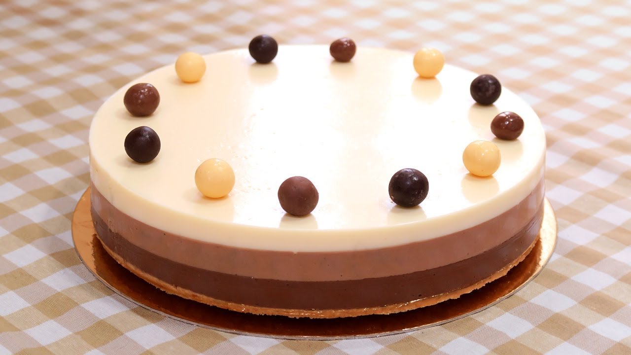 Receta de Tarta de tres chocolates