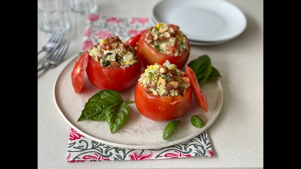 Receta de Tomates rellenos vegetarianos