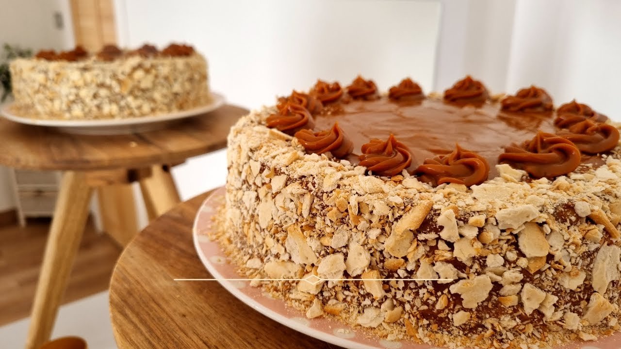 Receta de Torta de milhojas con crema y manjar