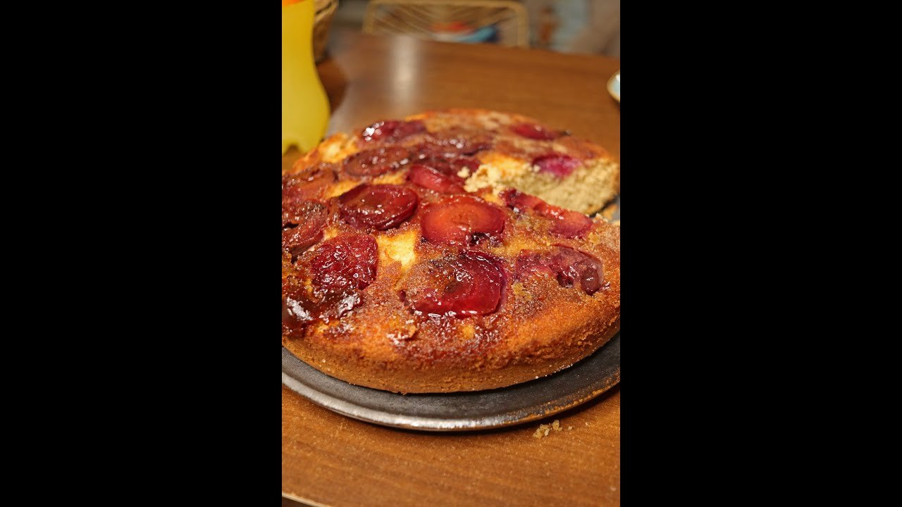 Receta de Torta invertida de ciruelas