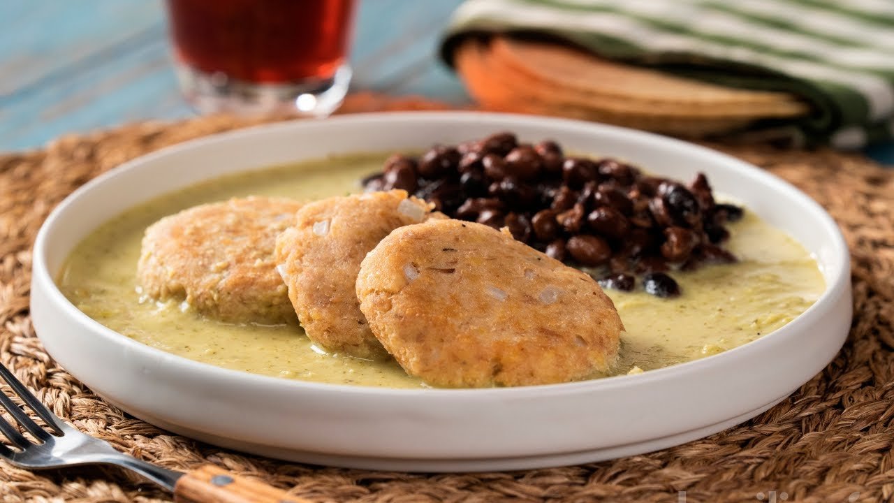 Receta de Tortitas de atún en salsa verde