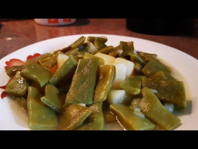Receta de Vainas con patatas
