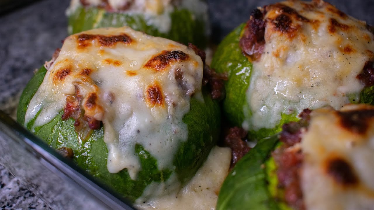 Receta de Zapallitos rellenos con salsa blanca