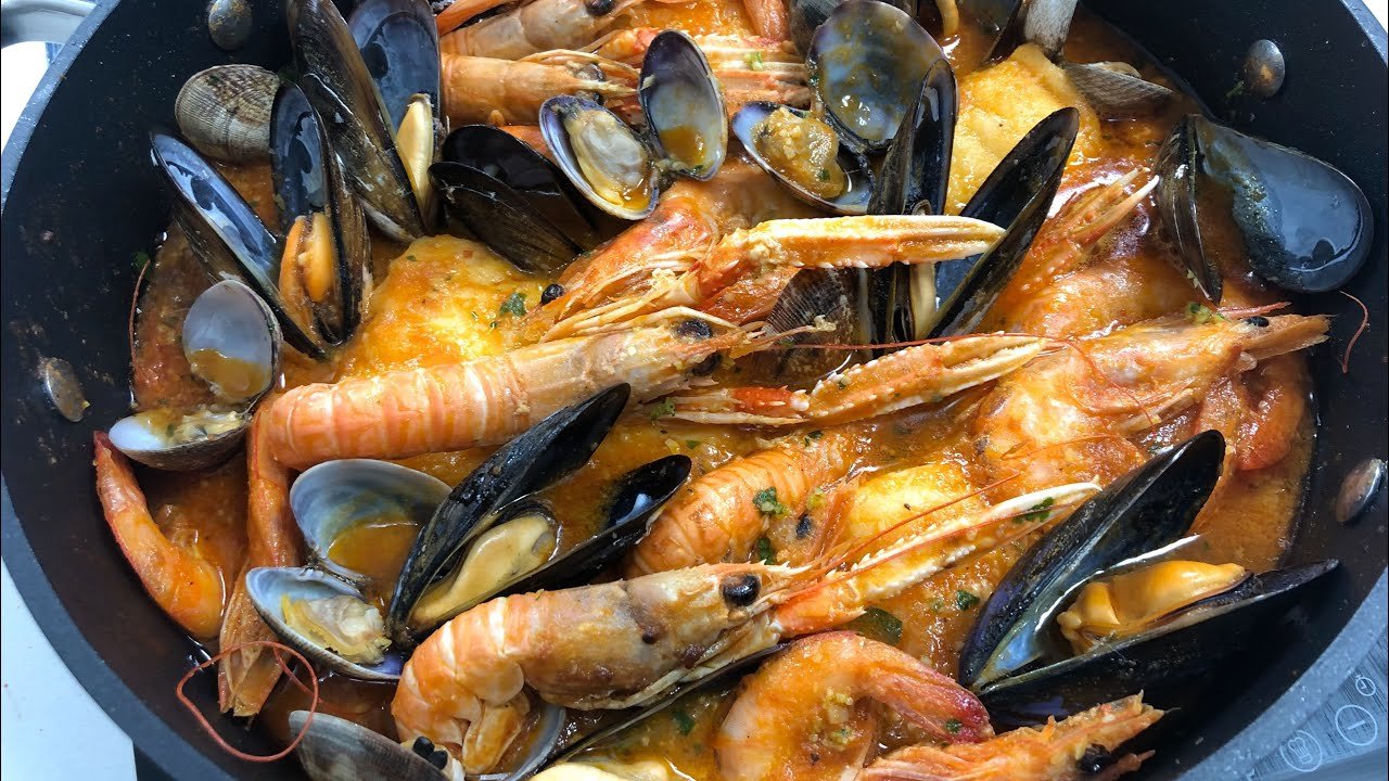 Receta de Zarzuela de pescado y marisco fácil