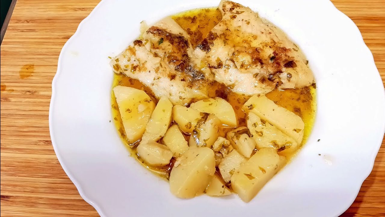 Receta de panga con papas y salsa de gambas