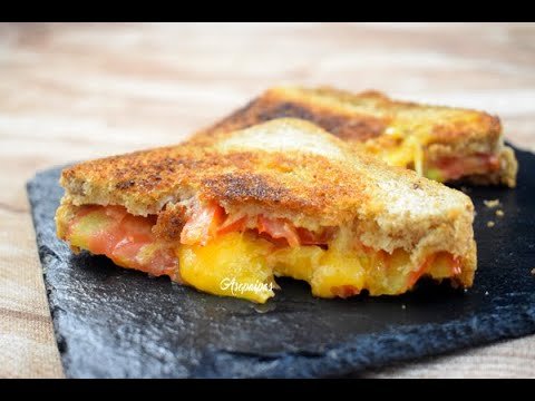 Sándwich de queso y tomate