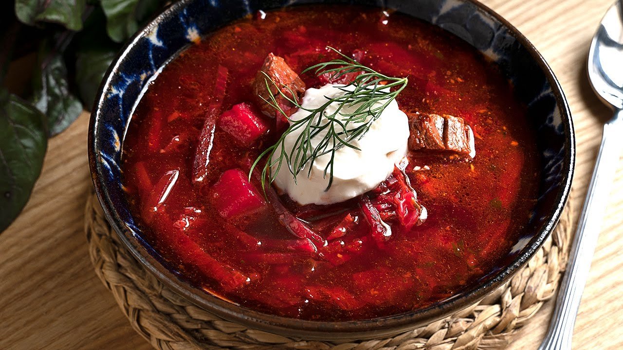 Sopa borsch frío