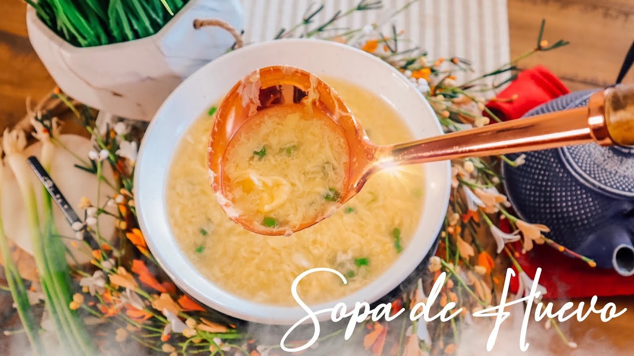 Sopa de huevo (egg drop soup)