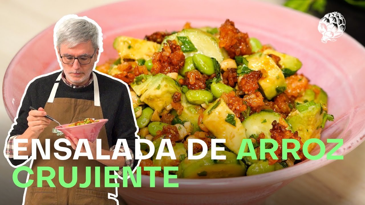 Ensalada de arroz con pepinillos