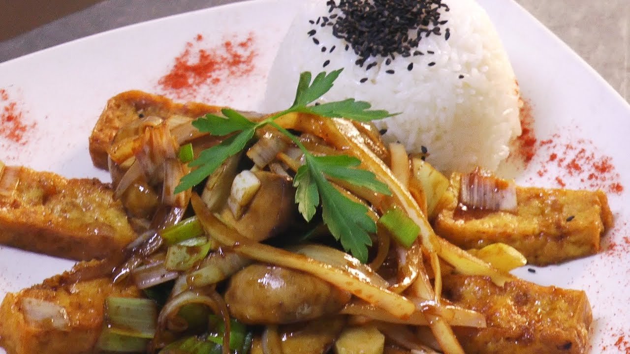 Receta de Arroz con tofu y champiñones