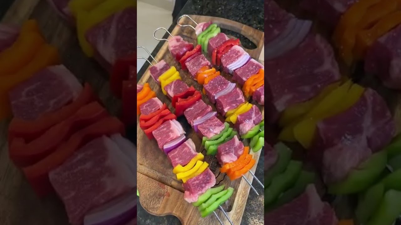 Receta de Brochetas calientes de carne de res y cebollas