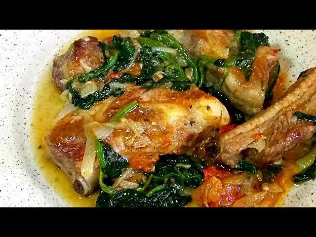 Receta de Costillas de cerdo guisadas con espinacas