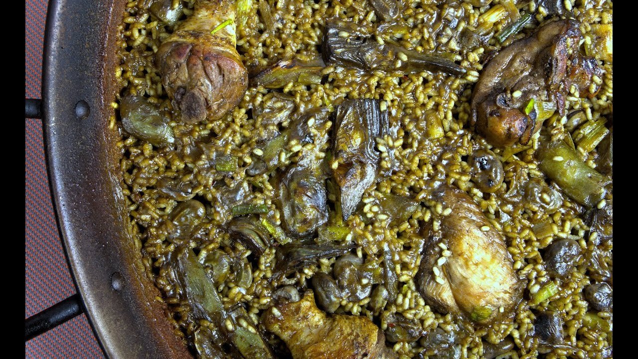 Receta de Paella con habas