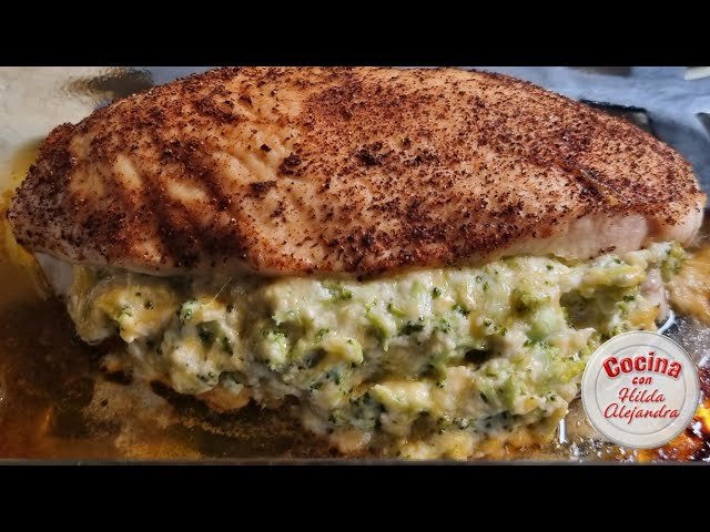 Receta de Pechugas rellenas de brócoli y queso al horno