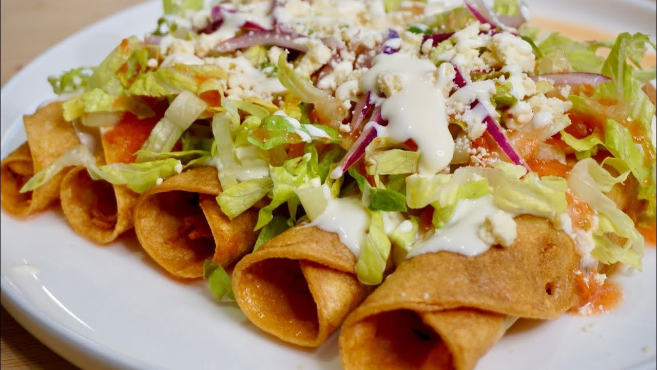 Receta de Tacos dorados de papa con pollo