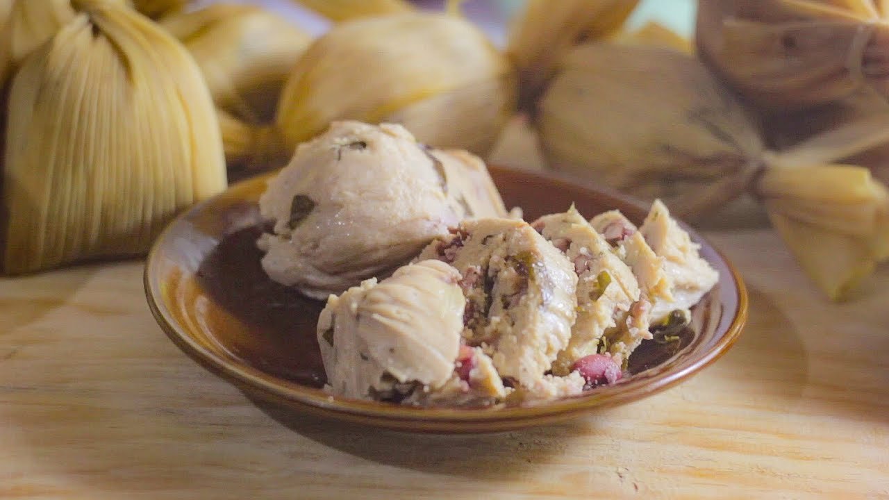 Receta de Ticucos de frijol con lorocos y chipilin