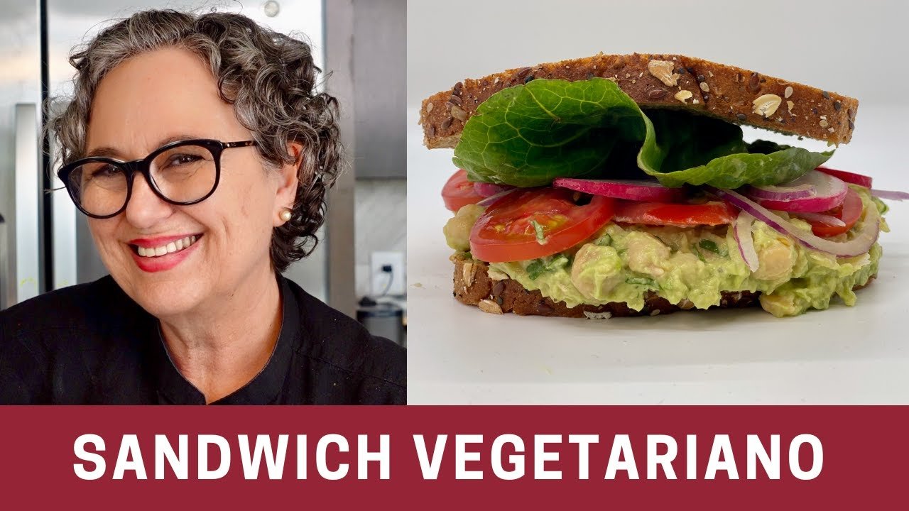 Sándwich de ensalada de garbanzos