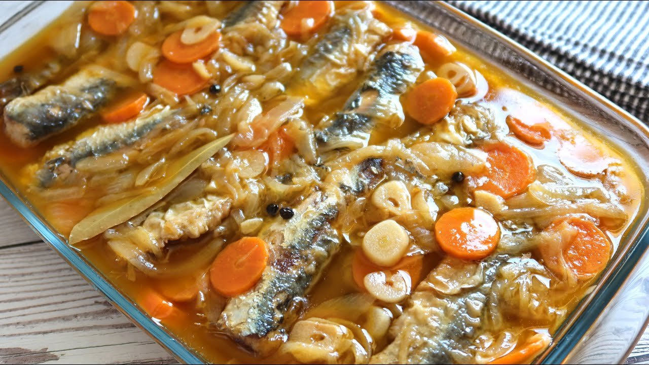 Sándwich de sardinas en escabeche